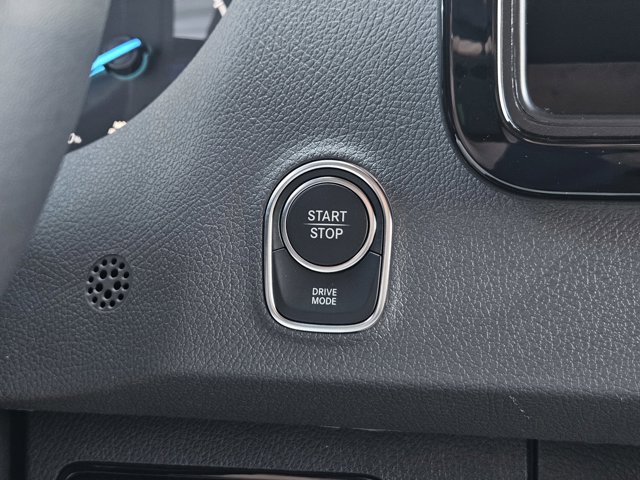 Vehicle image 22 of 35