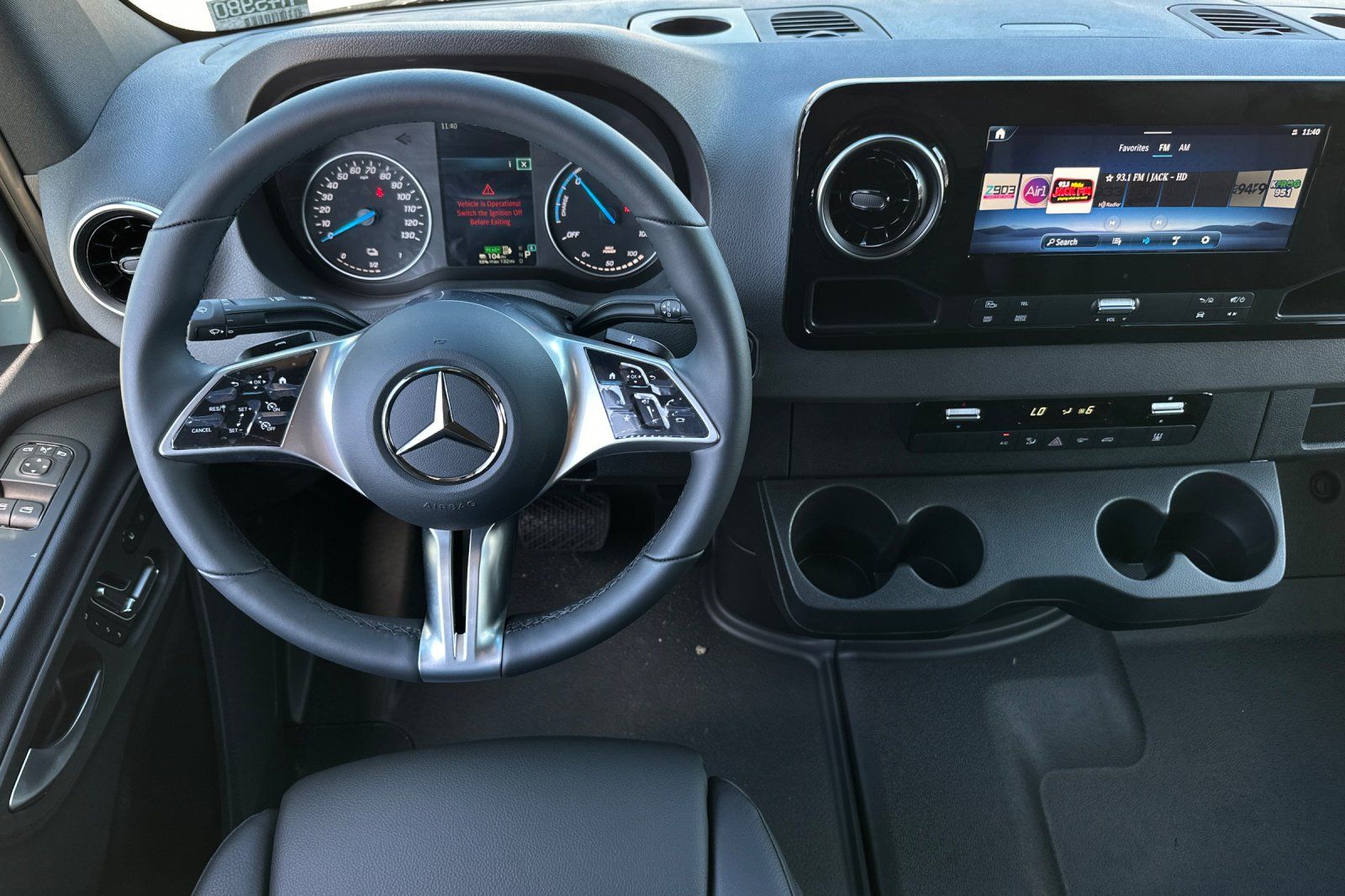 Vehicle image 24 of 34