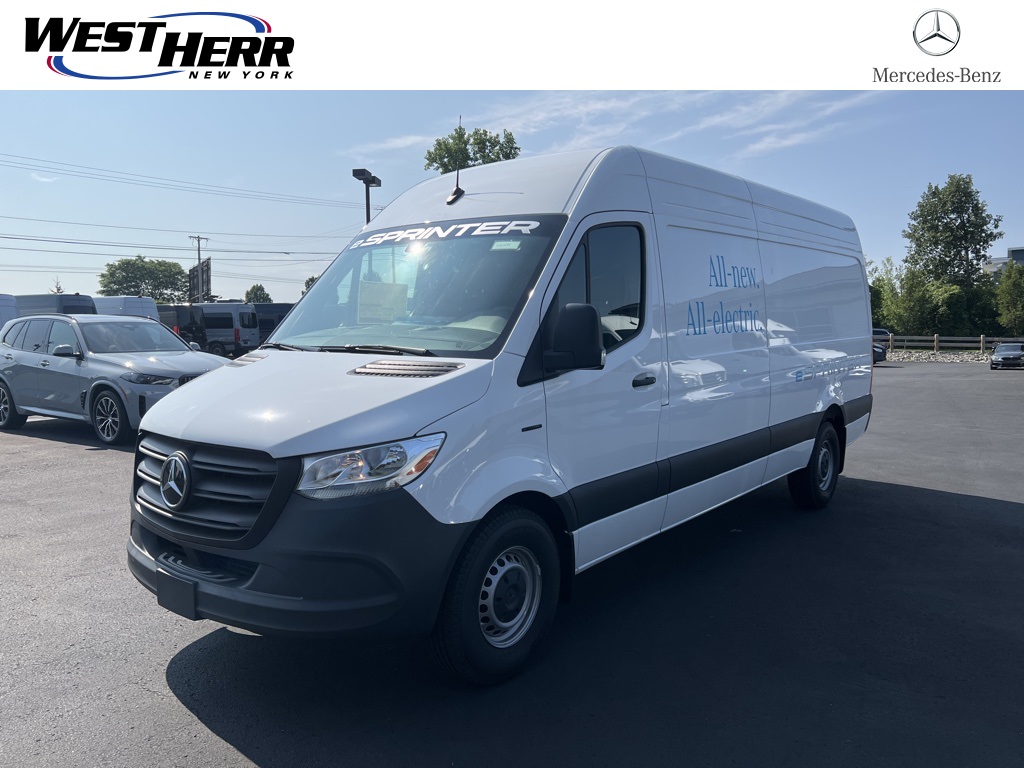 Vehicle image 1 of 15