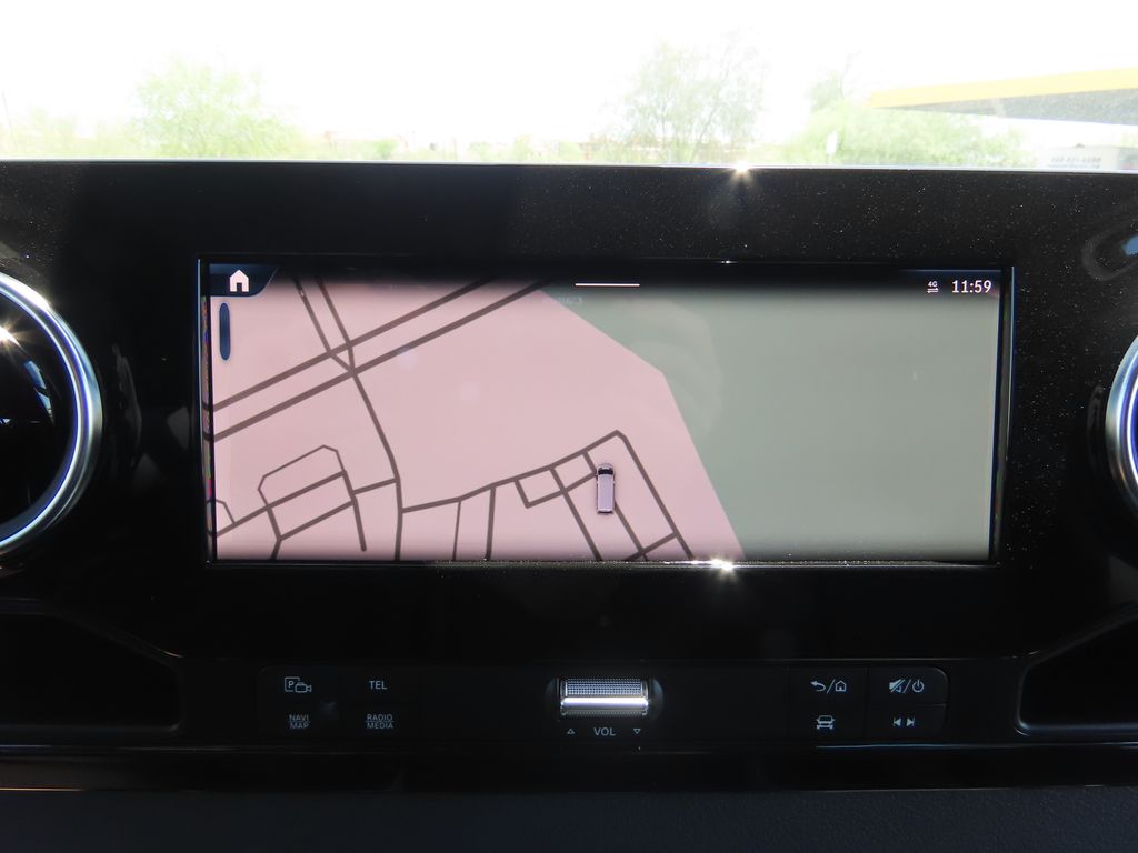 Vehicle image 16 of 36