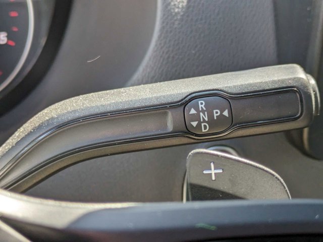 Vehicle image 14 of 35