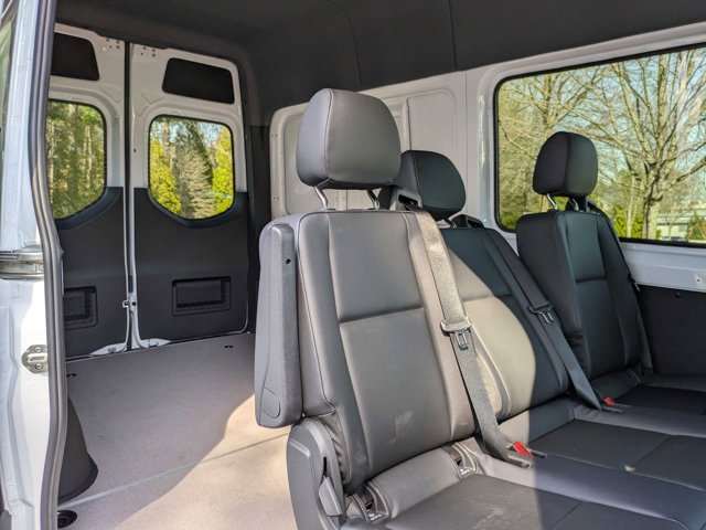 Vehicle image 23 of 35