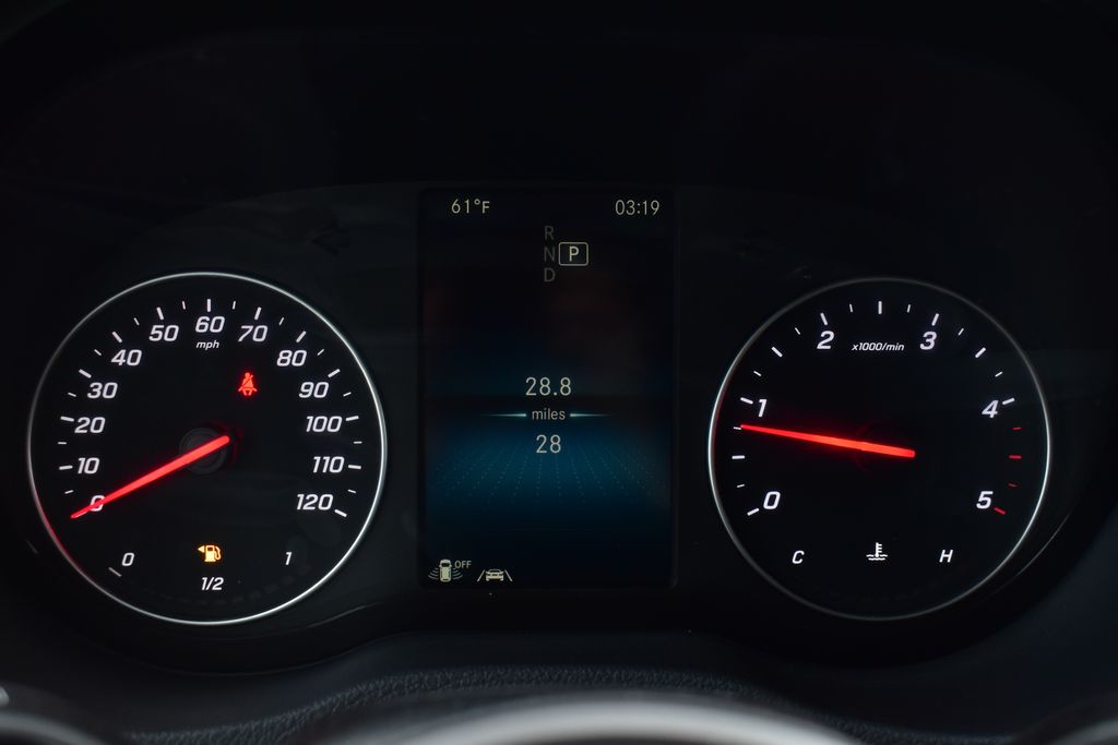 Vehicle image 12 of 33