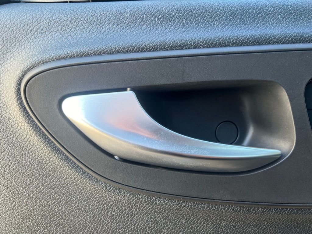 2024 Mercedes-Benz Sprinter Passsenger Image 18 of 32