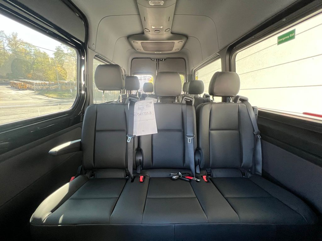 2024 Mercedes-Benz Sprinter Passsenger Image 17 of 32