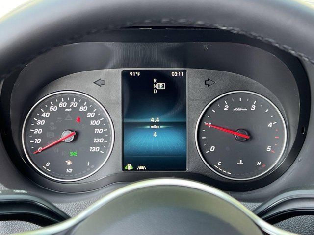 Vehicle image 12 of 33