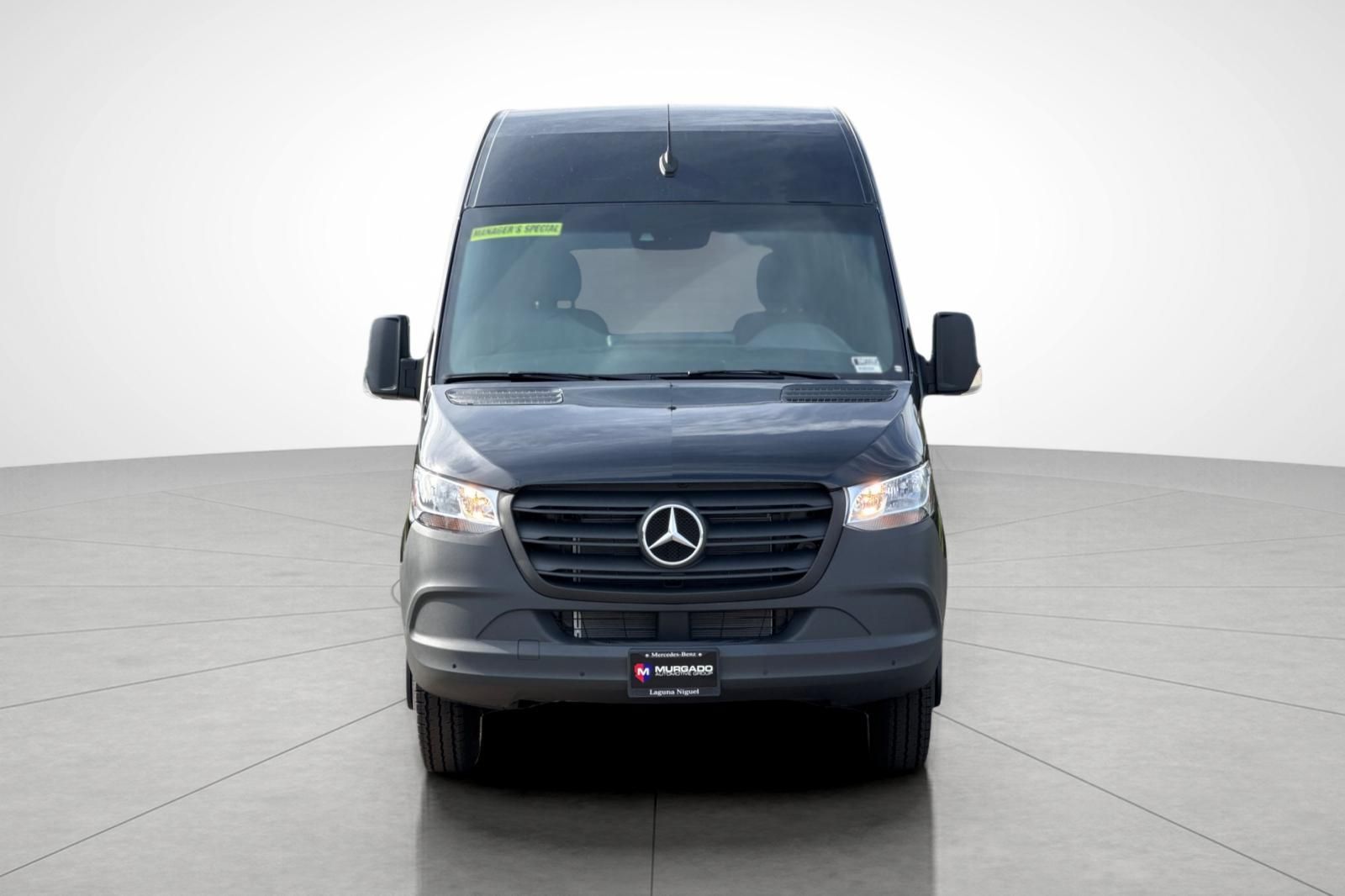 Vehicle image 2 of 33
