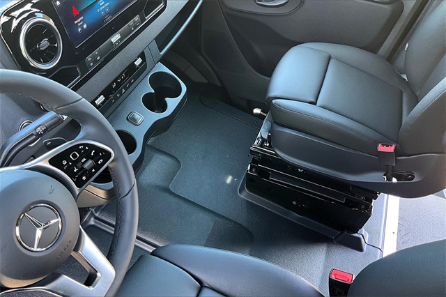 2024 Mercedes-Benz Sprinter Cargo Image 11 of 17