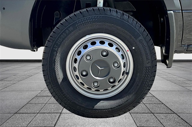 2024 Mercedes-Benz Sprinter Cargo Image 15 of 17