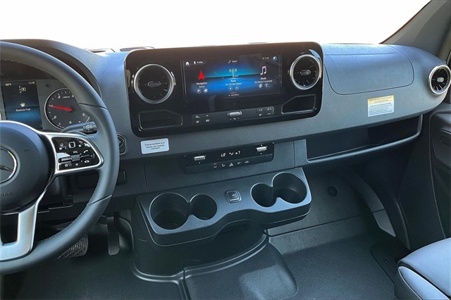 2024 Mercedes-Benz Sprinter Cargo Image 10 of 17