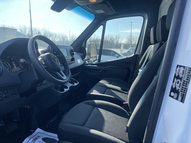 2024 Mercedes-Benz Sprinter Chassis Image 15 of 36