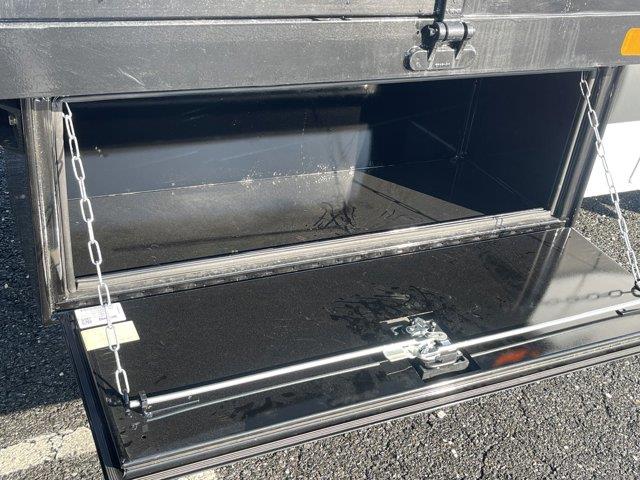 2024 Mercedes-Benz Sprinter Chassis Image 32 of 37