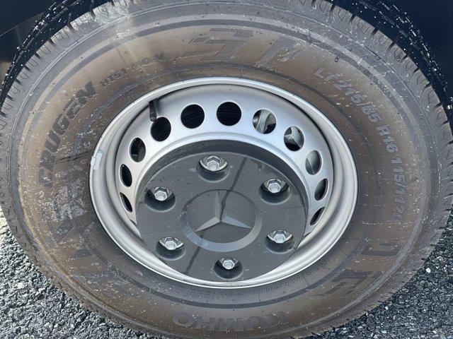 2024 Mercedes-Benz Sprinter Chassis Image 12 of 37