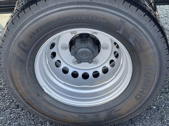 2024 Mercedes-Benz Sprinter Chassis Image 11 of 37