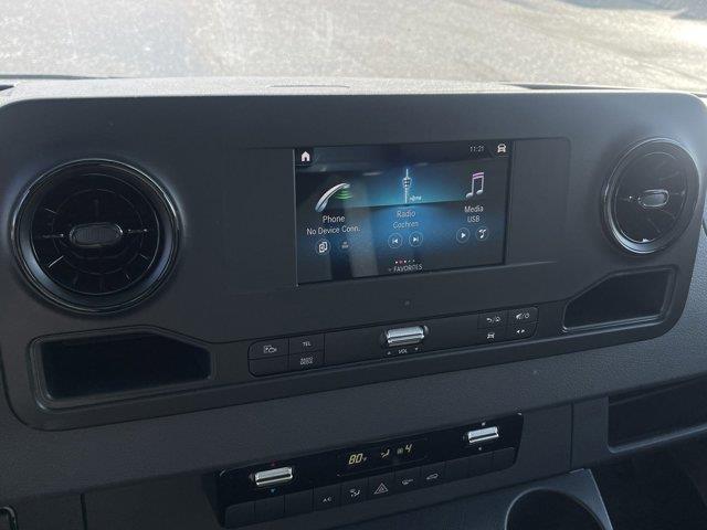 2024 Mercedes-Benz Sprinter Chassis Image 27 of 37