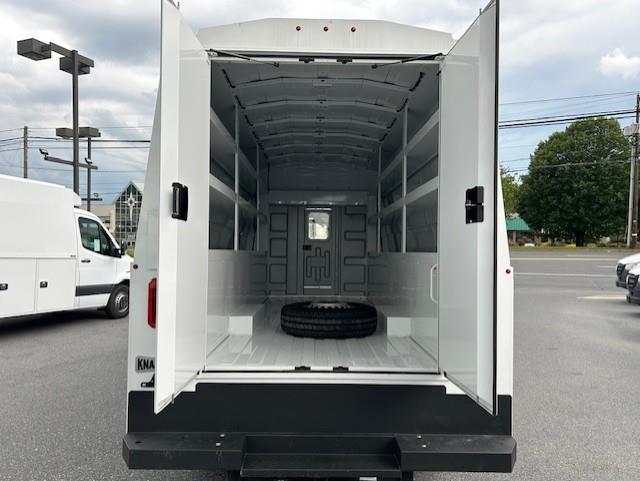 2024 Mercedes-Benz Sprinter Chassis Image 13 of 34