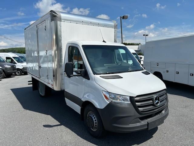 2024 Mercedes-Benz Sprinter Chassis Image 5 of 36