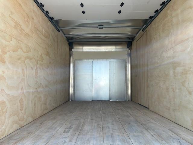 2024 Mercedes-Benz Sprinter Chassis Image 10 of 36