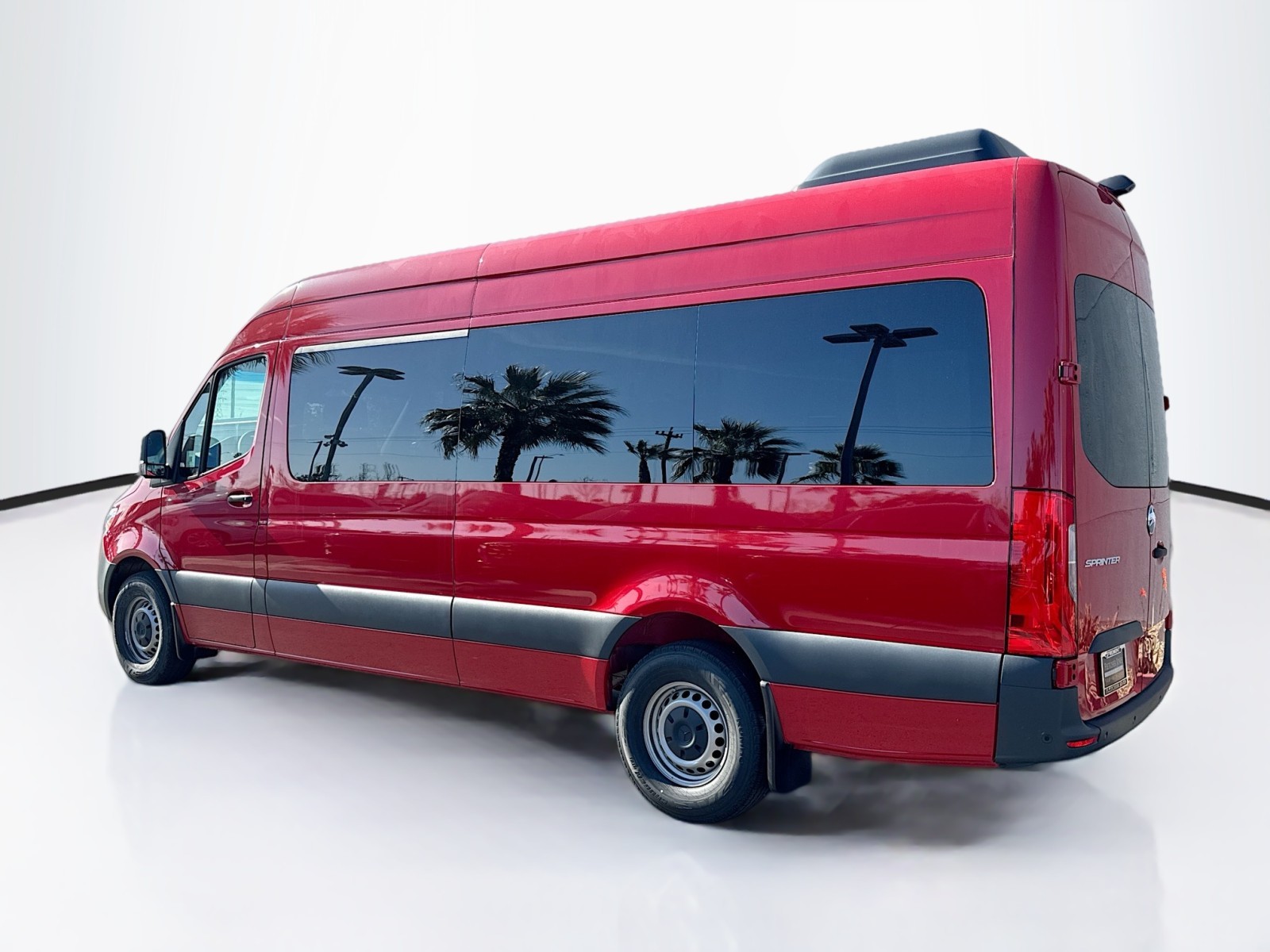 2024 Mercedes-Benz Sprinter Cargo Image 6 of 27