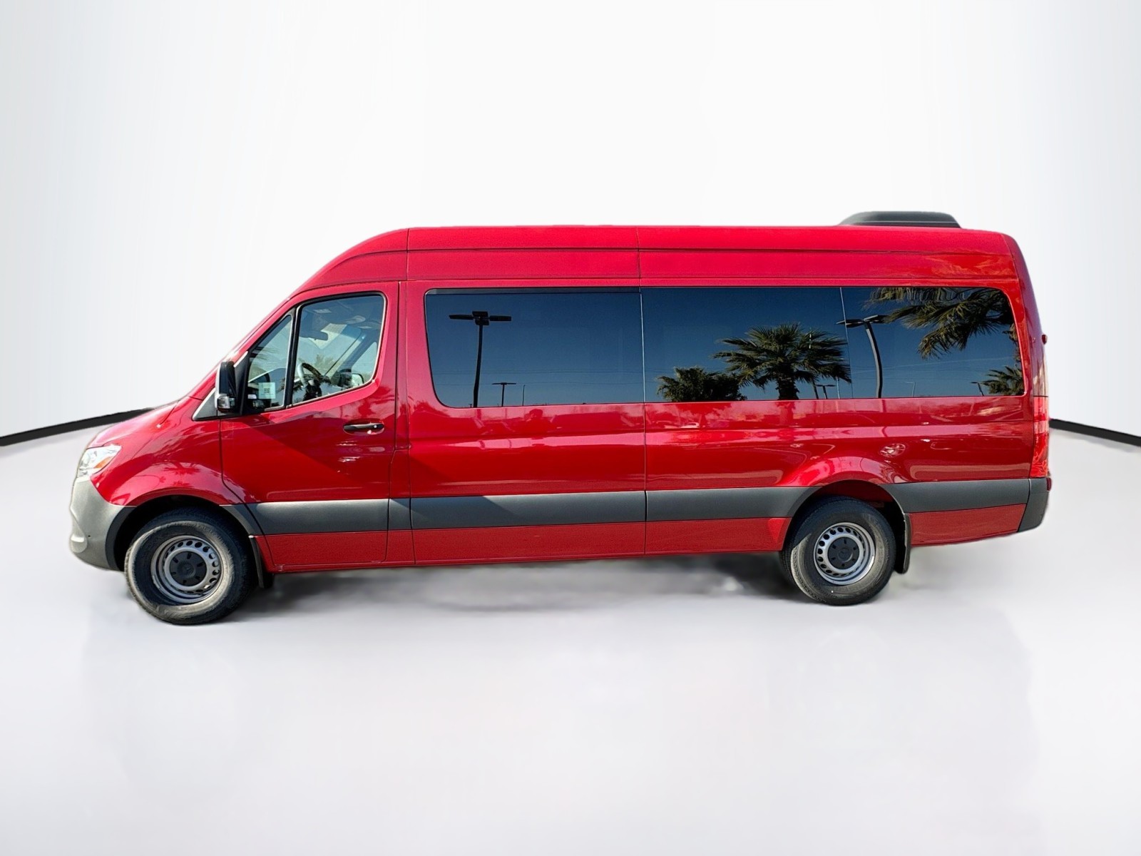 2024 Mercedes-Benz Sprinter Cargo Image 7 of 27