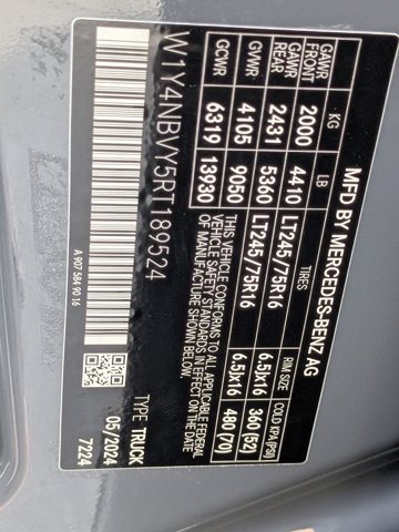 Vehicle image 41 of 42