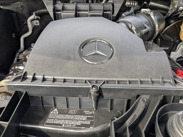 Vehicle image 40 of 42