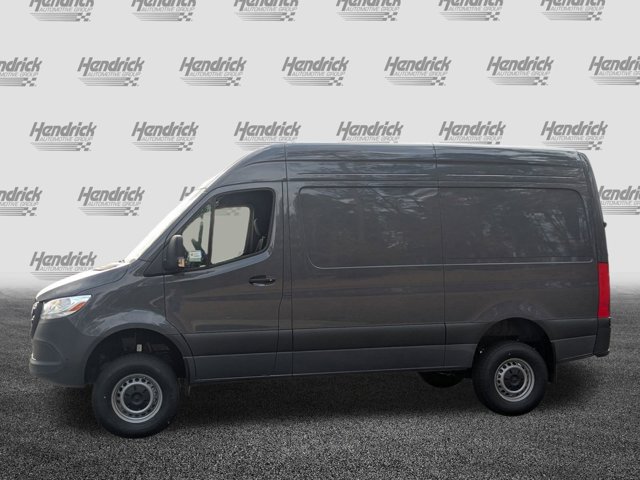 Vehicle image 9 of 42