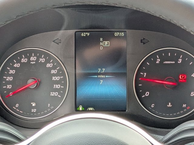 Vehicle image 19 of 38
