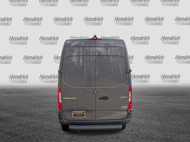 Vehicle image 7 of 38