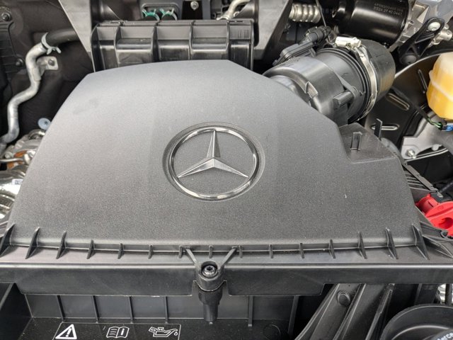 Vehicle image 36 of 38