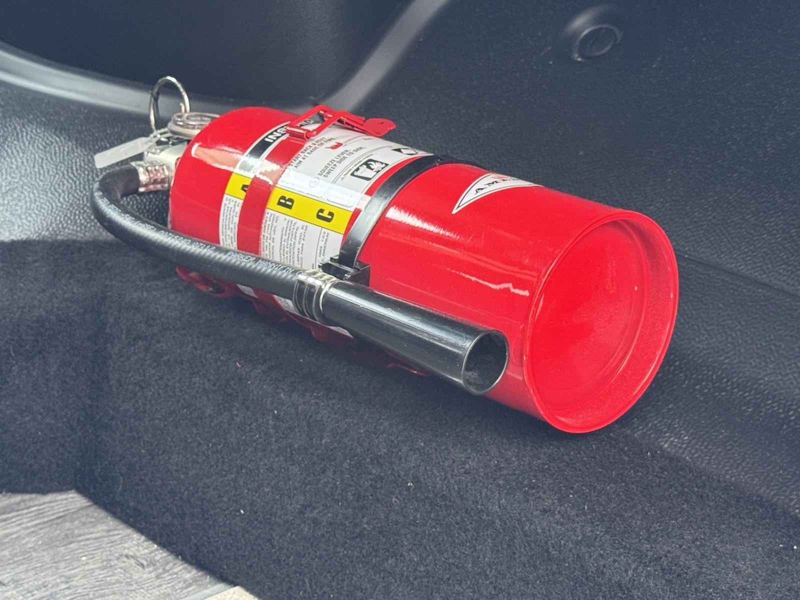 Vehicle image 12 of 31