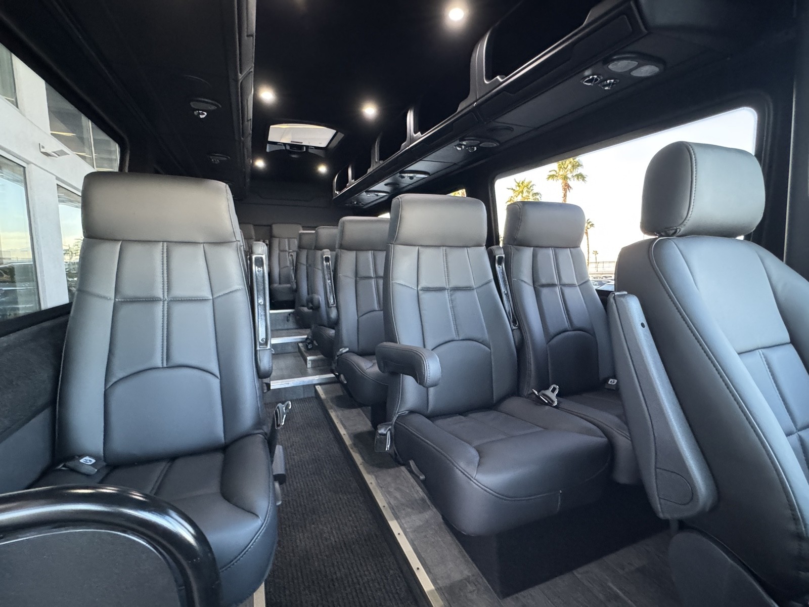 Vehicle image 12 of 34