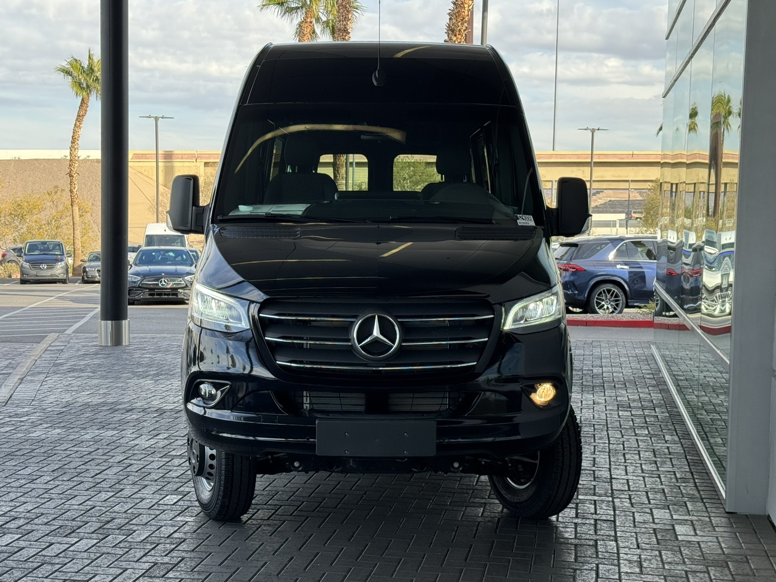 Vehicle image 2 of 27