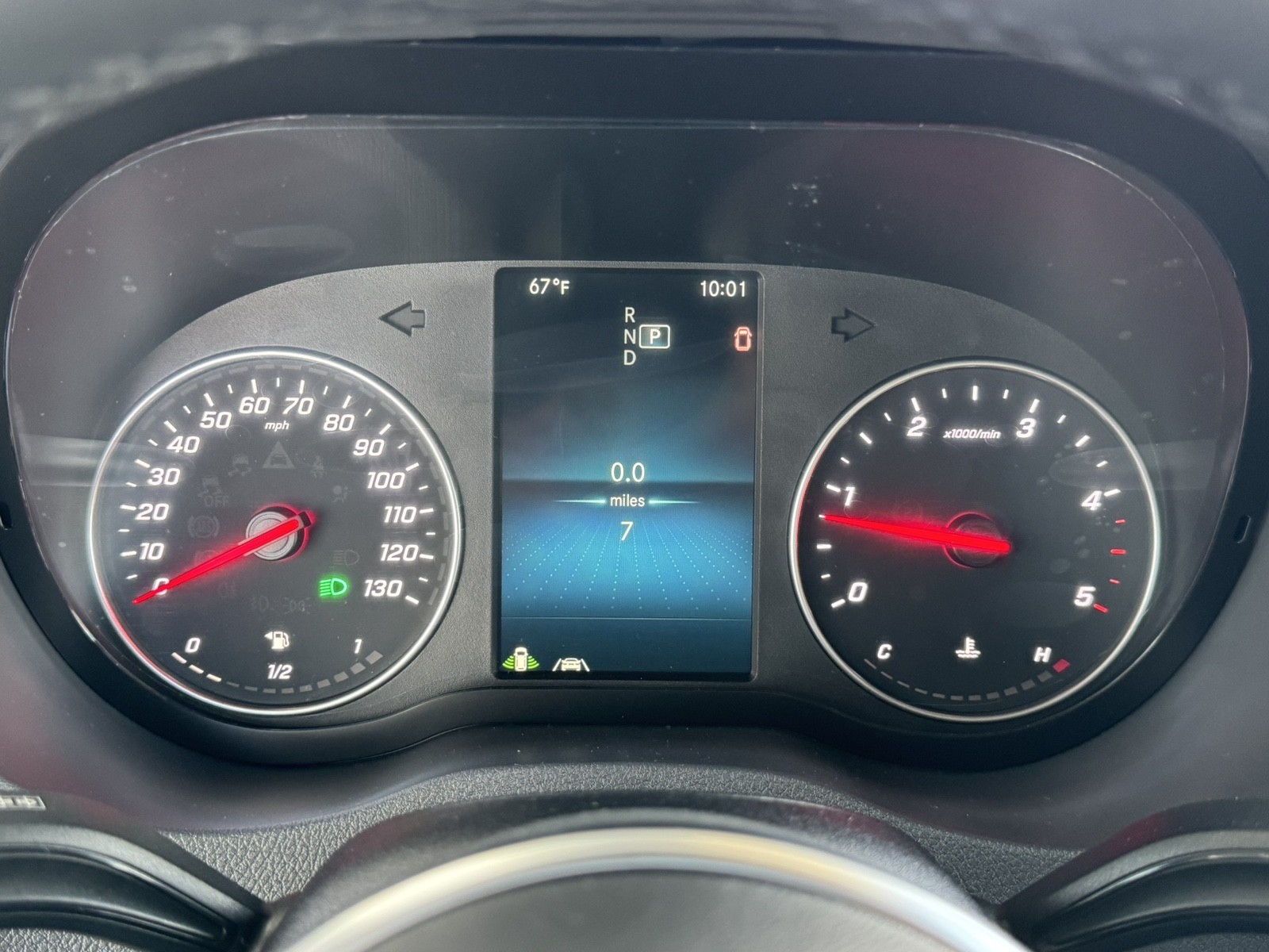 Vehicle image 23 of 27