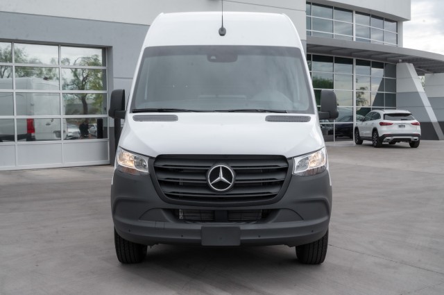Vehicle image 2 of 20