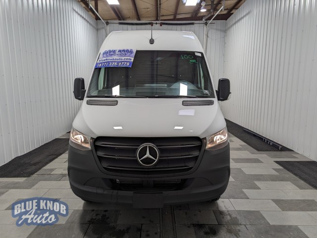Vehicle image 2 of 23