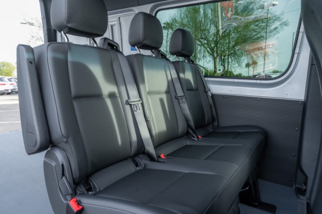 Vehicle image 12 of 22