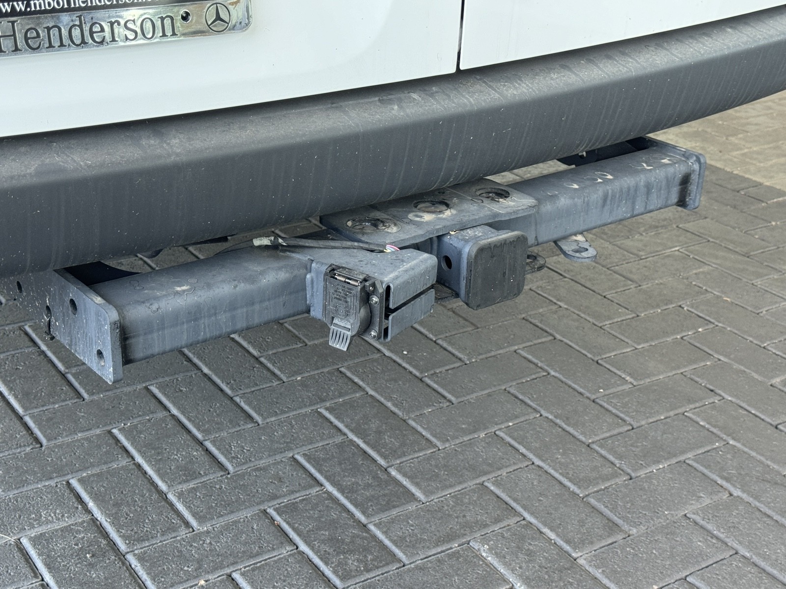 Vehicle image 17 of 28