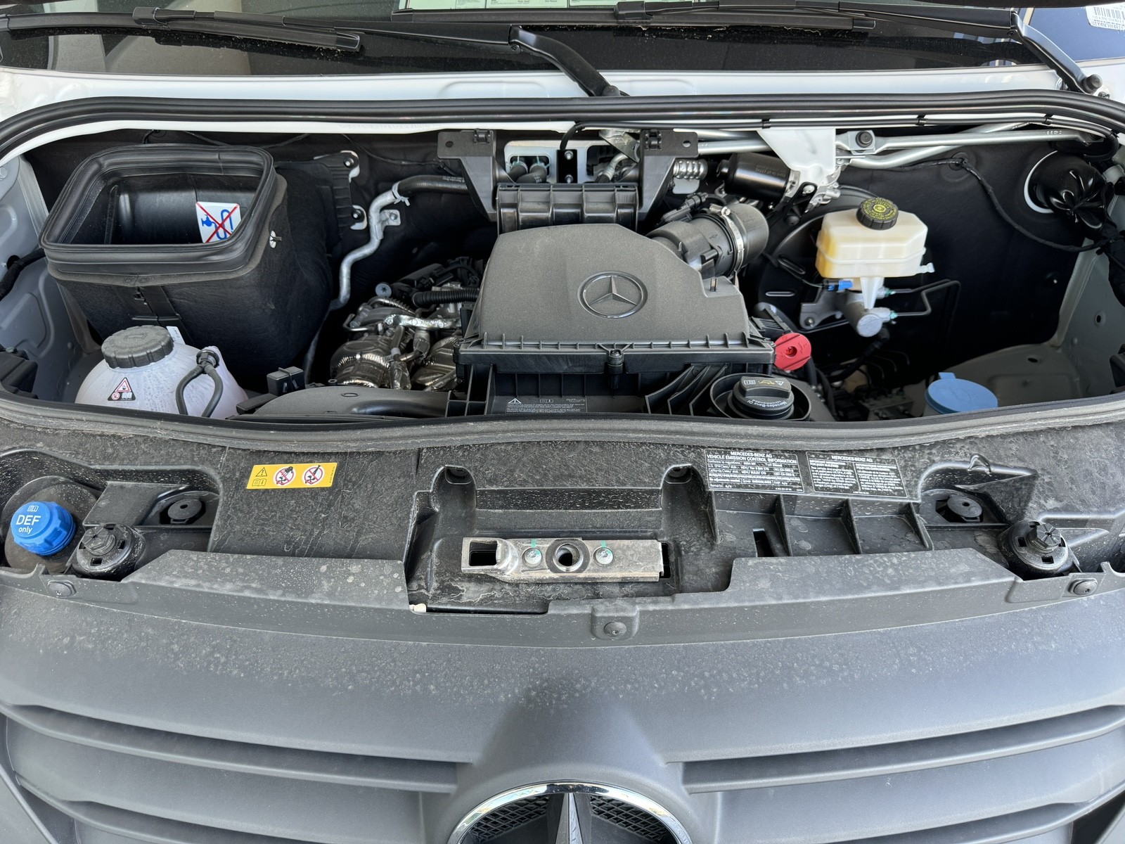Vehicle image 20 of 28