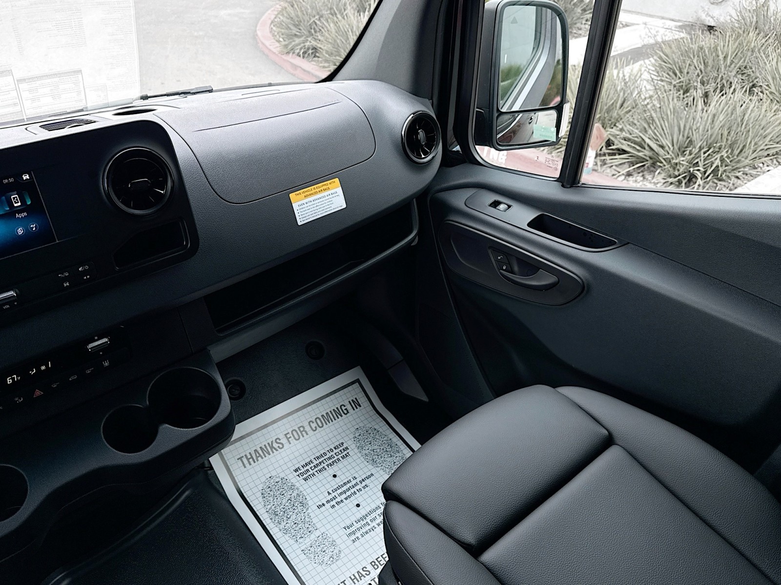 Vehicle image 20 of 27