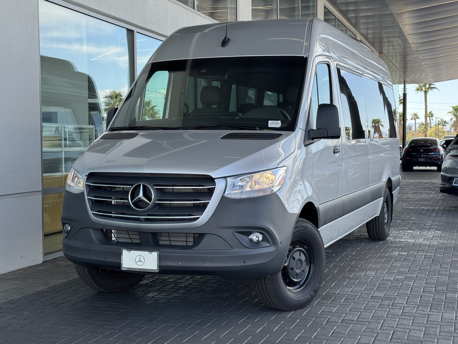 Vehicle image 1 of 28