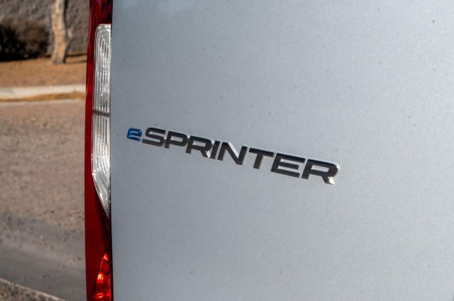 Vehicle image 8 of 23