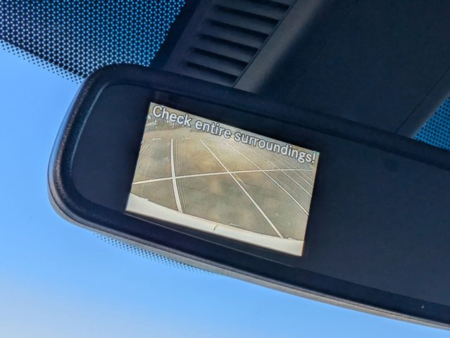 Vehicle image 26 of 35