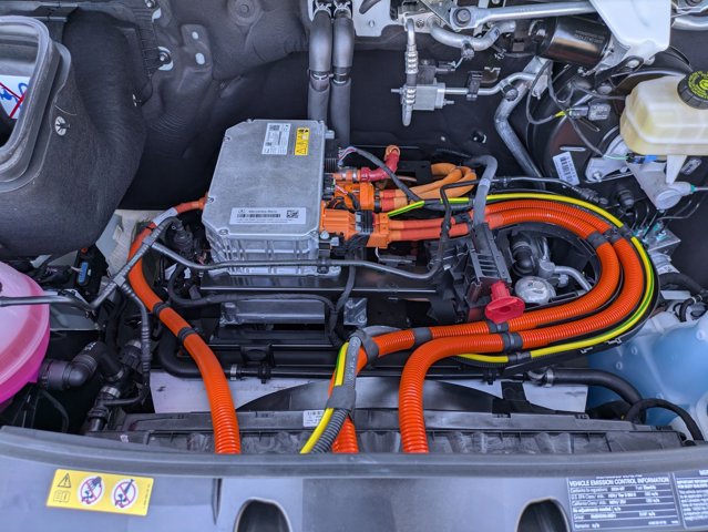 Vehicle image 33 of 35