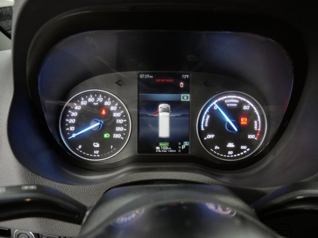 Vehicle image 15 of 16