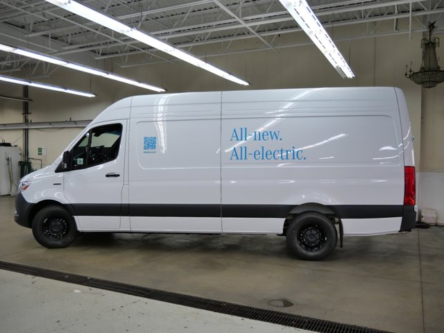 Vehicle image 5 of 20