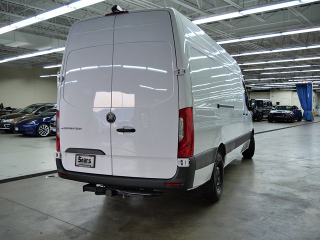 Vehicle image 3 of 20