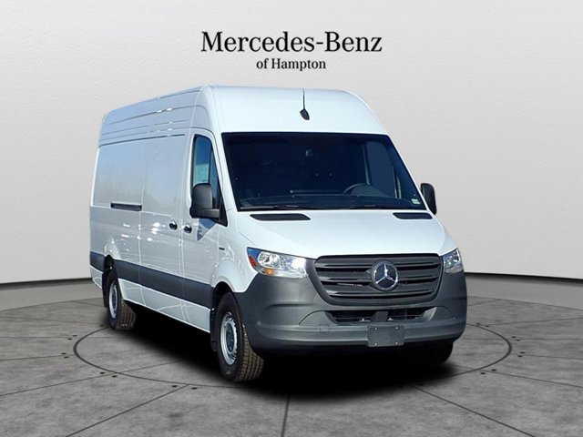 2024 Mercedes-Benz eSprinter Cargo Van Base Image 1 of 30