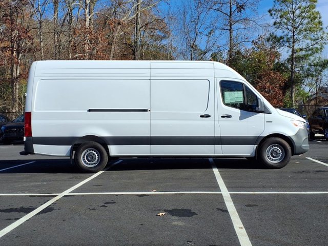 2024 Mercedes-Benz eSprinter Cargo Van Base Image 4 of 30