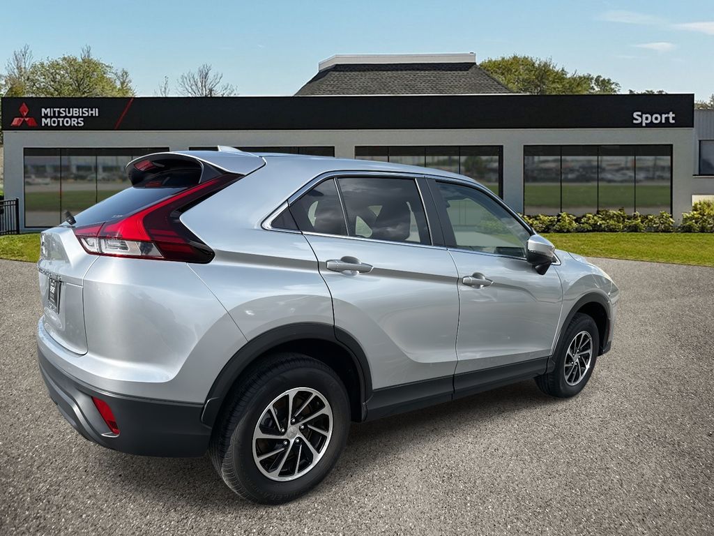 Vehicle image 5 of 42
